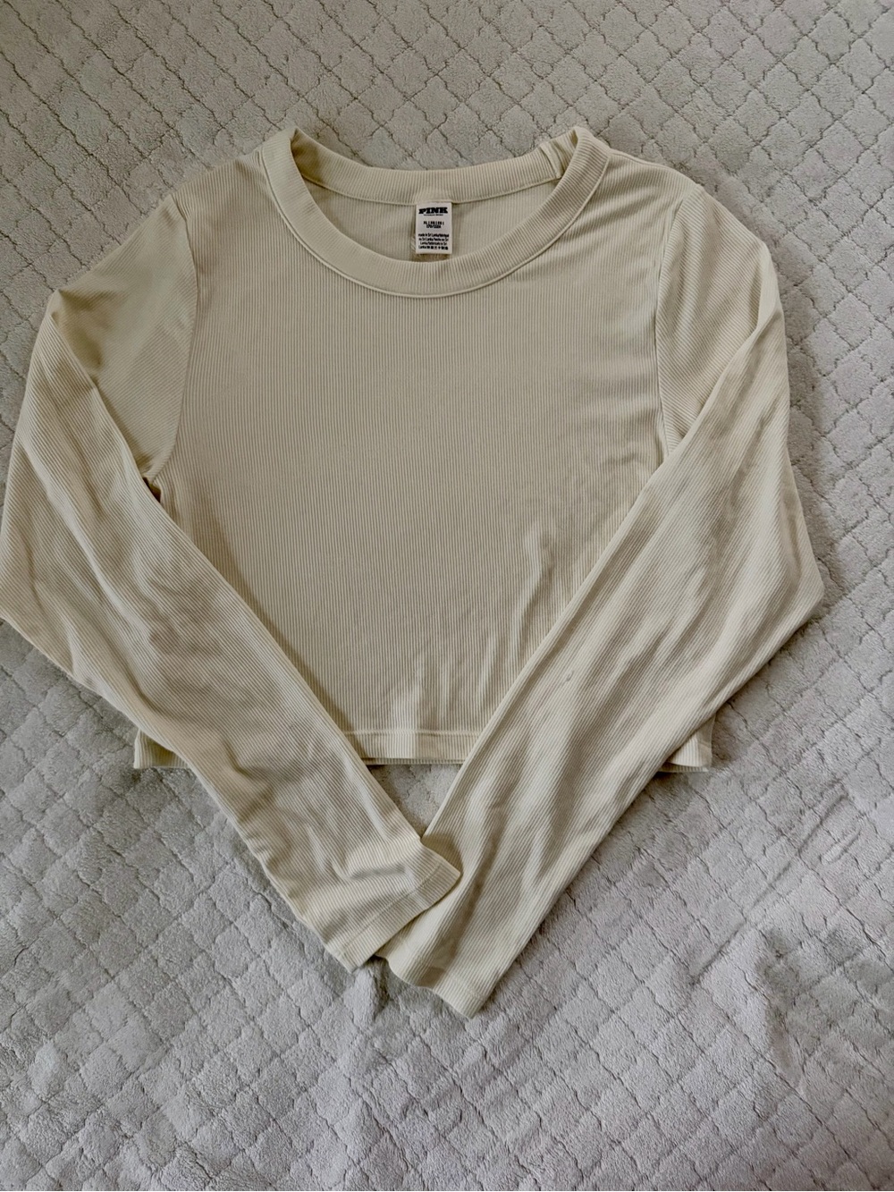 VS pink ribbed long sleeve shirt